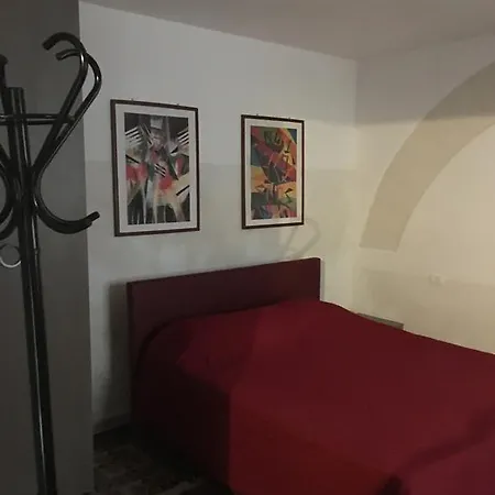 Konukevi Nel Mare Siciliano