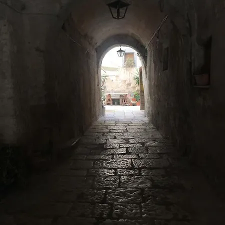 Konukevi Nel Mare Siciliano *